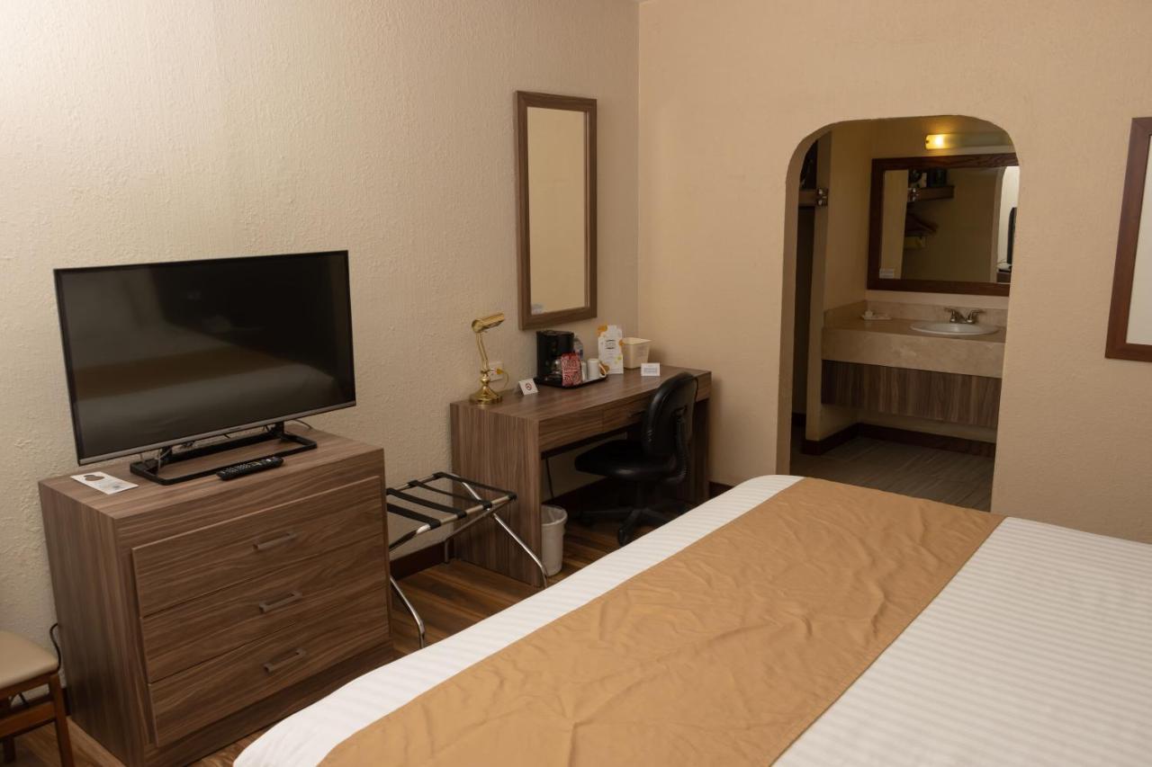 Best Western Cumbres Inn Cd. Cuauhtemoc Buitenkant foto